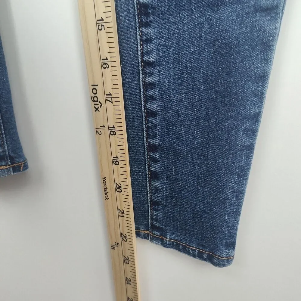 Old Navy High-Rise Rockstar Jeggings, girls size 8, medium wash‎ blue VGC